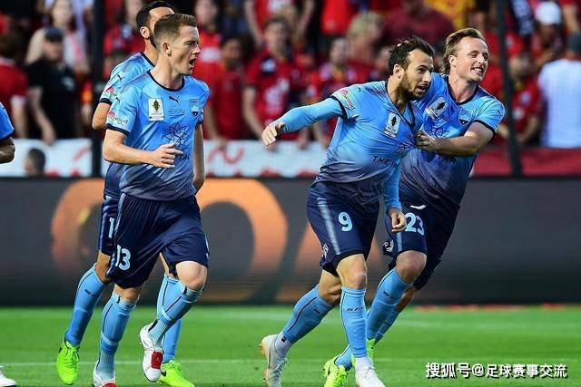 巴萨坚定追求阿尔瓦雷斯，若未能今夏引进则将再战明年